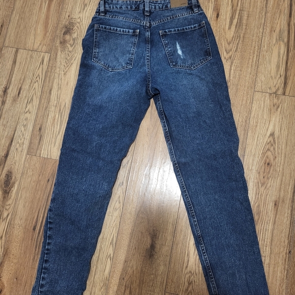 mom jean - Picture 2 of 2